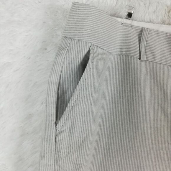Banana Republic Womens Pants Martin Fit Straight Leg Gray Pinstripe Mid Rise 10 - Picture 12 of 14